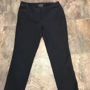 WHBM Black Ankle Pants - Sz 6